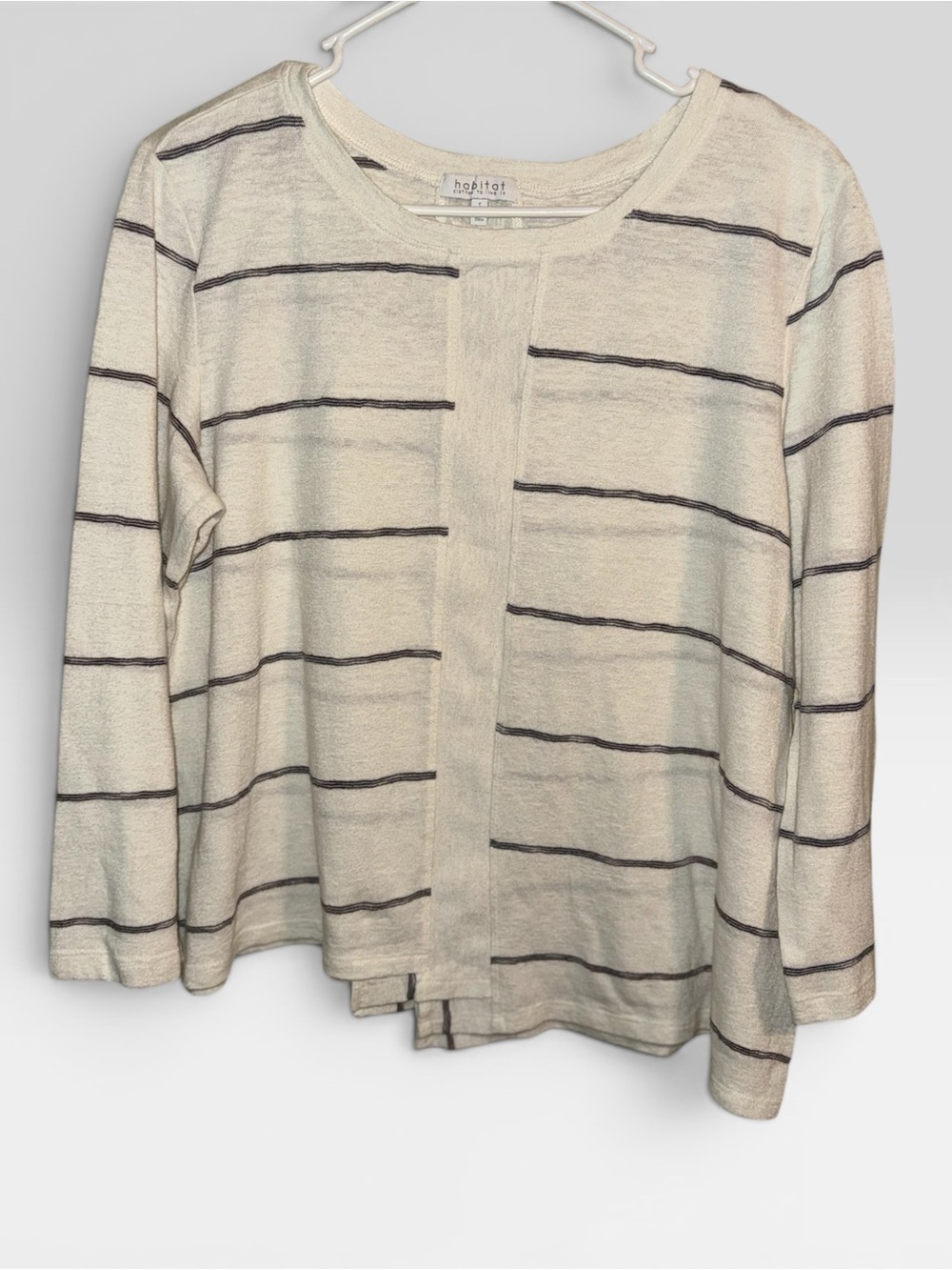 🌺Habitat White and Black Striped 3/4 Sleeves Top